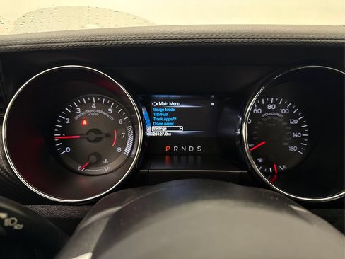 Used 2017 Ford Mustang Coupe RWD image 34