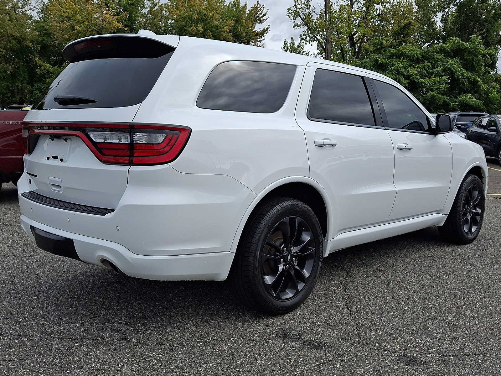 Used 2022 Dodge Durango SXT w/ Blacktop Package AWD/4WD image 6