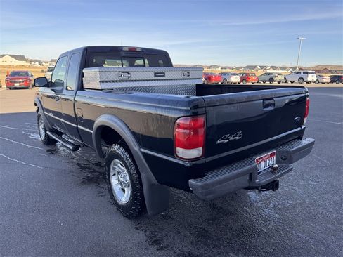 Used 2000 Ford Ranger XLT image 4