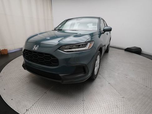 Certified 2025 Honda HR-V LX image 11