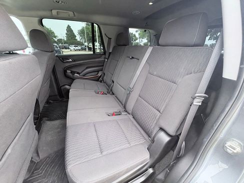 Used 2018 GMC Yukon SLE w/ SLE Value Package AWD/4WD image 7