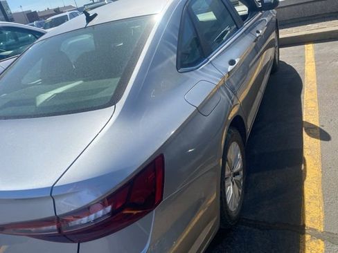 Used 2020 Volkswagen Jetta S w/ Driver Assistance Package FWD image 4