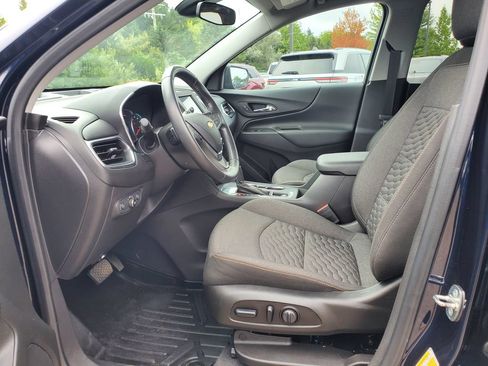 Used 2021 Chevrolet Equinox LT FWD image 17