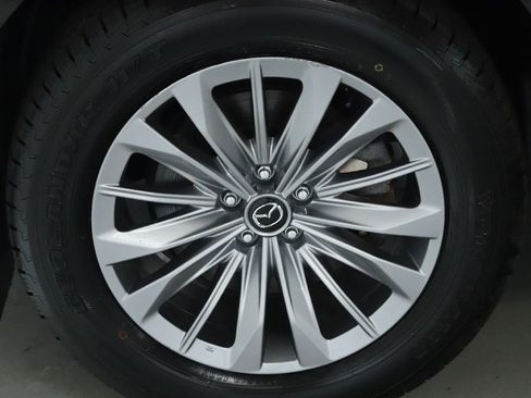 Used 2024 MAZDA CX-90 Plug-In Hybrid w/ Preferred AWD/4WD image 39