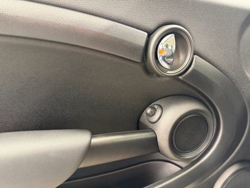 Used 2013 MINI Cooper Hardtop image 12