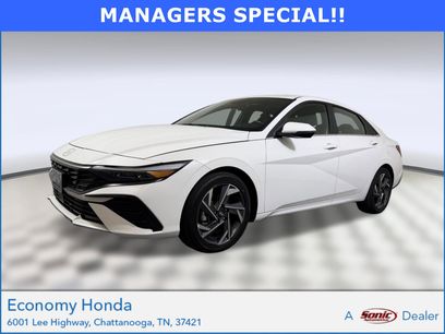 Used 2025 Hyundai Elantra Limited