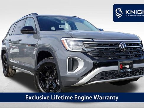 New 2026 Volkswagen Atlas Peak Edition image 1
