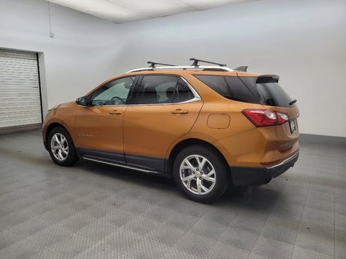 Used 2019 Chevrolet Equinox LT FWD image 3