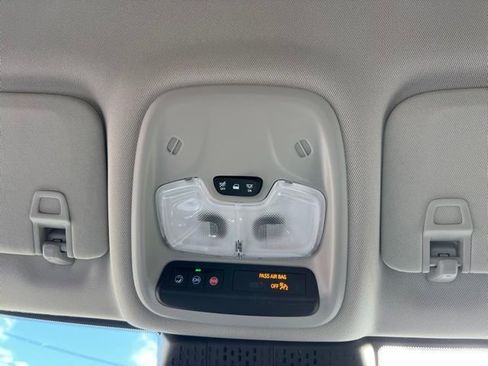 New 2027 Chevrolet Bolt LT w/ Comfort Package image 29