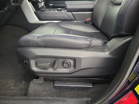 Used 2023 Toyota Tundra Platinum AWD/4WD image 17