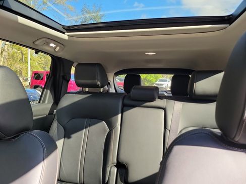 Certified 2025 MAZDA CX-90 Plug-In Hybrid w/Premium Sport image 40