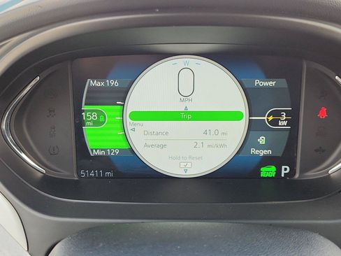 Used 2017 Chevrolet Bolt Premier w/ Driver Confidence II Package FWD image 12