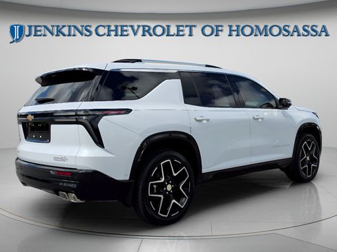 New 2026 Chevrolet Traverse High Country FWD image 4