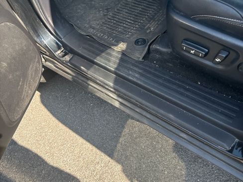 Used 2022 Toyota 4Runner SR5 Premium w/ Moonroof Package AWD/4WD image 8