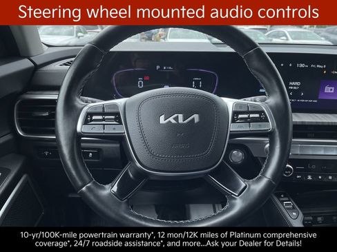 Certified 2024 Kia Telluride EX w/ EX Captain's Chair Package AWD/4WD image 24