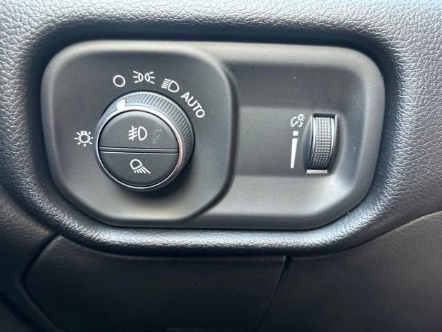 Used 2026 RAM 2500 Big Horn AWD/4WD image 25