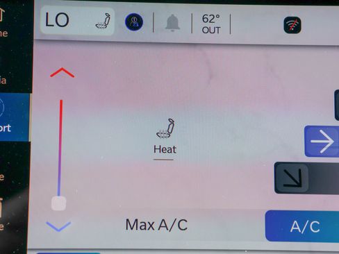 New 2026 Jeep Cherokee Laredo image 17