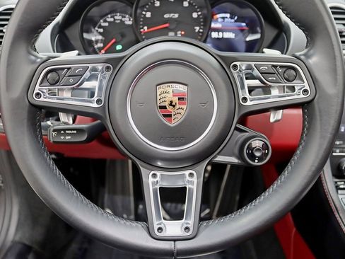 Used 2018 Porsche 718 Boxster GTS image 17