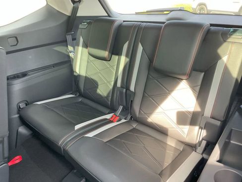 New 2025 Volkswagen Atlas Peak Edition SE image 50