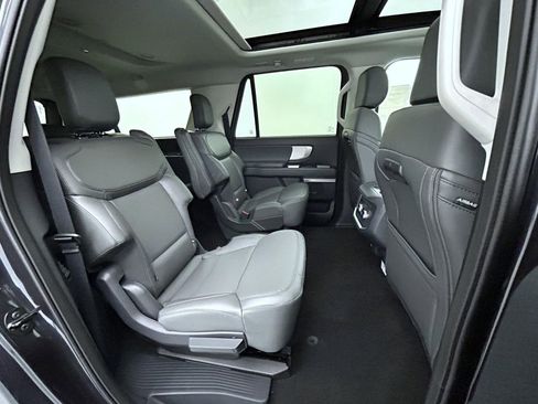 New 2026 Ford Expedition Max Active image 17