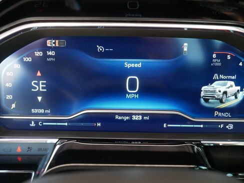 Used 2024 Chevrolet Silverado 2500 High Country w/ Technology Package image 21