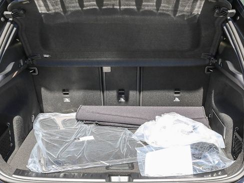 New 2025 Mercedes-Benz GLA 250 4MATIC image 31