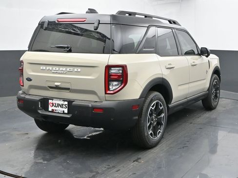 New 2025 Ford Bronco Sport Outer Banks w/ Outer Banks Tech Package+ image 9