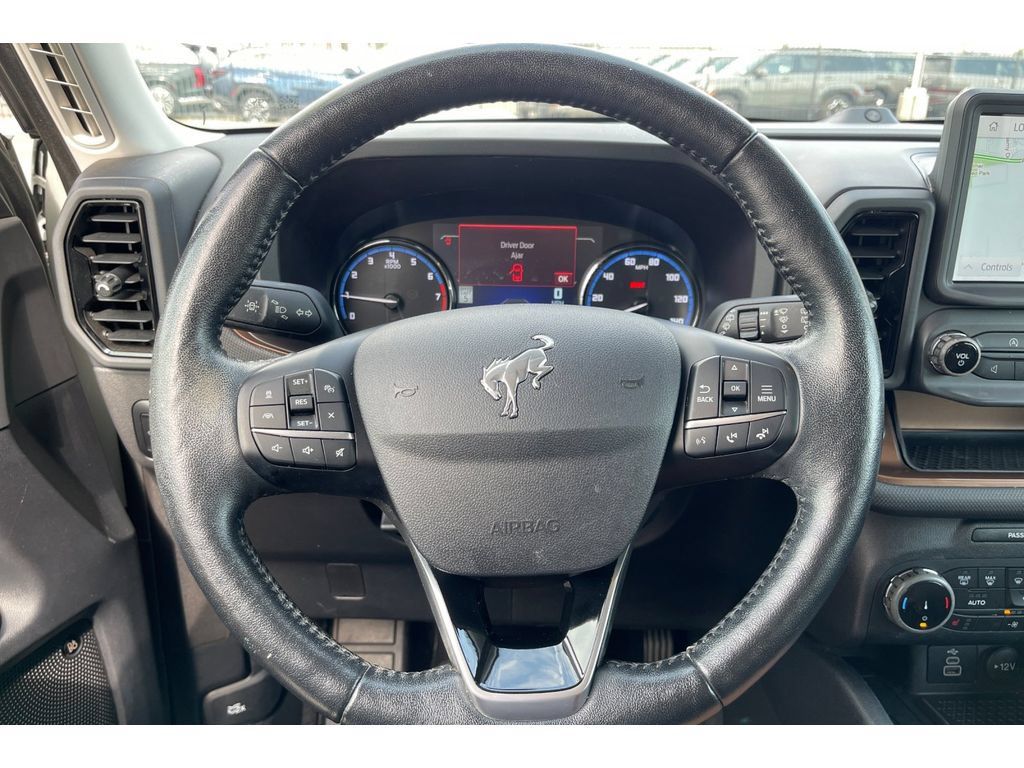Used 2023 Ford Bronco Sport Outer Banks w/ Tech Package AWD/4WD image 35