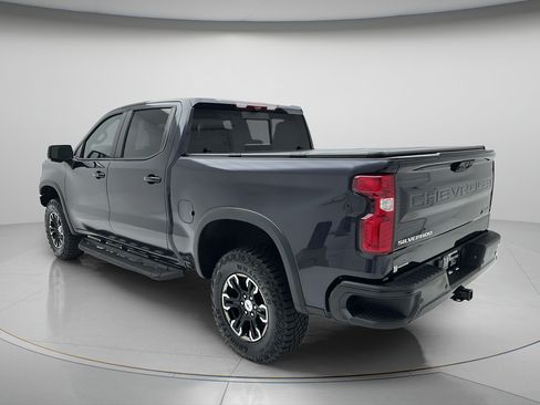 Used 2024 Chevrolet Silverado 1500 ZR2 w/ Technology Package AWD/4WD image 7