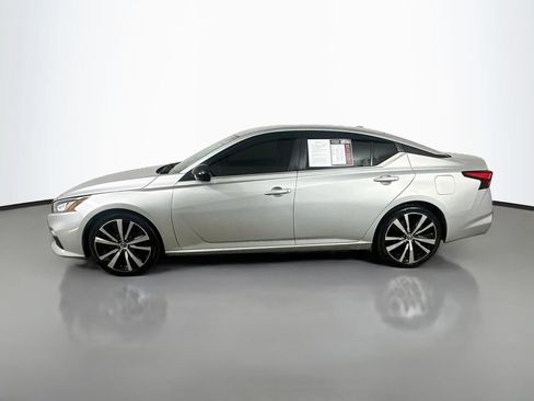 Used 2022 Nissan Altima 2.5 SR FWD image 5