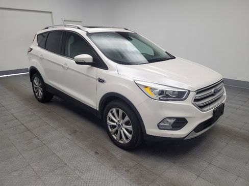 Used 2018 Ford Escape Titanium w/ Ford Safe & Smart Package AWD/4WD image 13