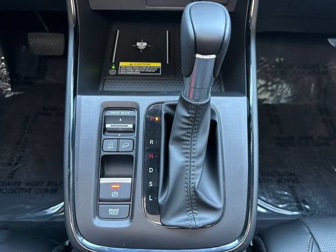 Used 2025 Honda CR-V EX-L image 16