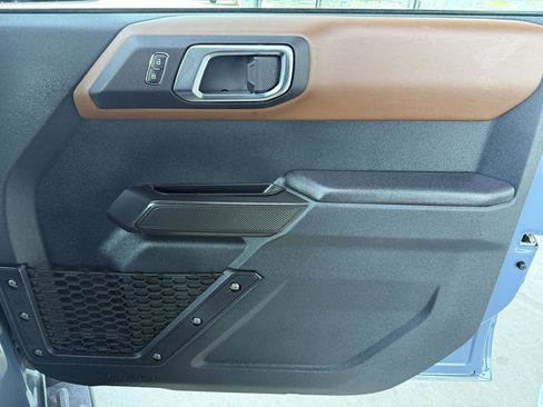 Used 2024 Ford Bronco Outer Banks image 36
