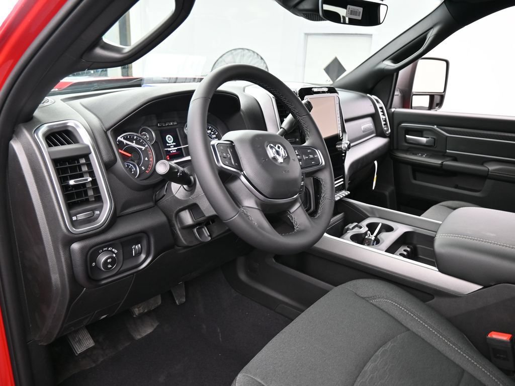 New 2026 RAM 2500 Big Horn AWD/4WD image 10