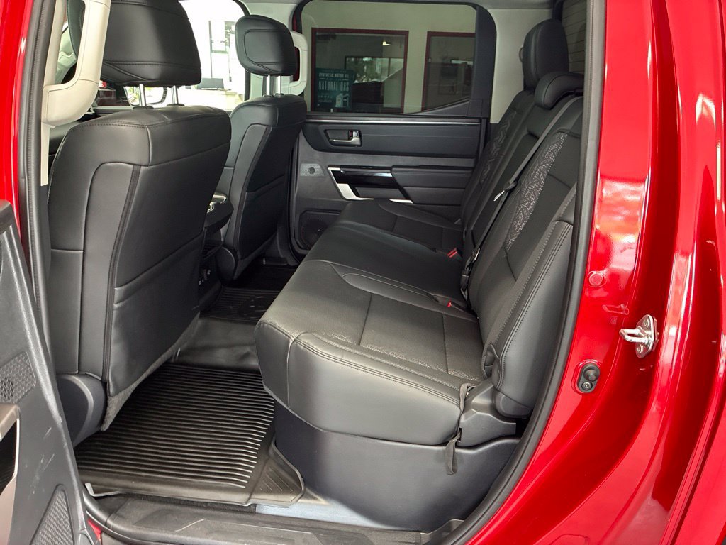 Used 2024 Toyota Tundra Limited AWD/4WD image 21