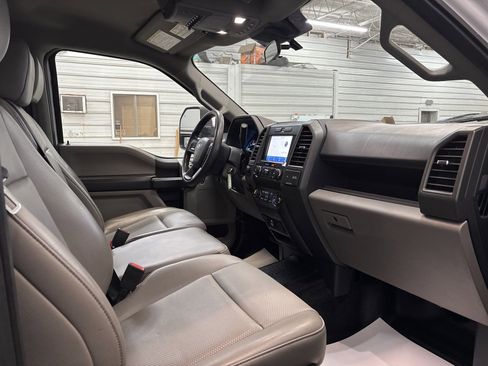 Used 2022 Ford F250 XL w/ Power Equipment Group image 27