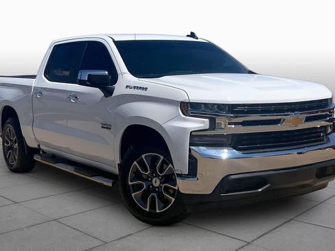 Used 2019 Chevrolet Silverado 1500 LT w/ Texas Edition RWD image 3
