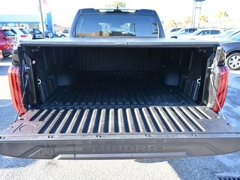 Used 2025 Toyota Tundra Limited image 22