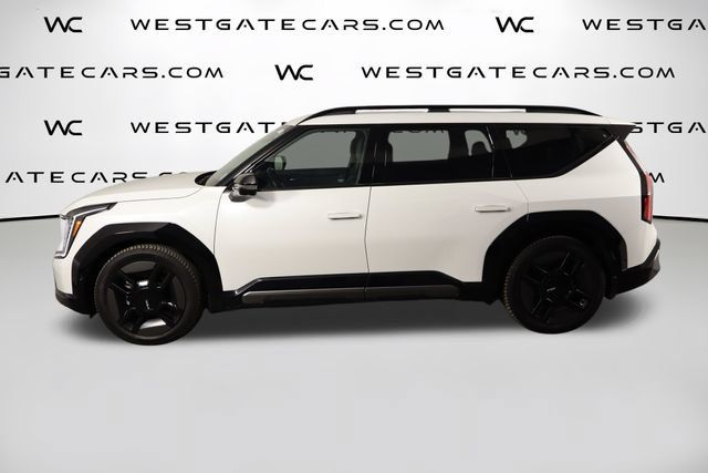 Certified 2024 Kia EV9 GT-Line AWD/4WD image 5