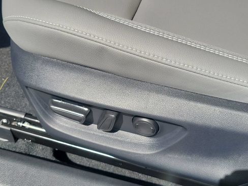 New 2026 Toyota Camry SE w/ Convenience Package FWD image 22