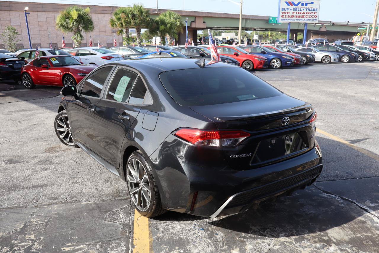 Used 2022 Toyota Corolla SE FWD image 5