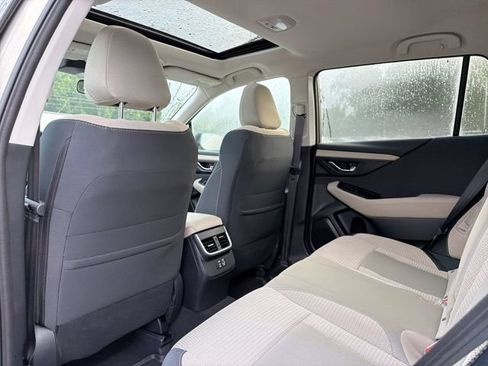 Used 2024 Subaru Outback Premium AWD/4WD image 12