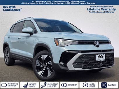New 2025 Volkswagen Taos SE