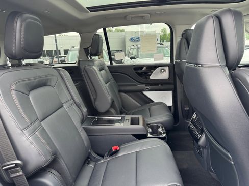 New 2025 Lincoln Aviator Reserve w/ Equipment Group 201A image 27