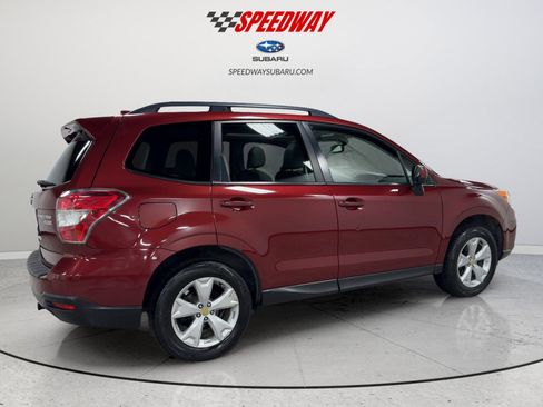Used 2016 Subaru Forester 2.5i Limited AWD/4WD image 5