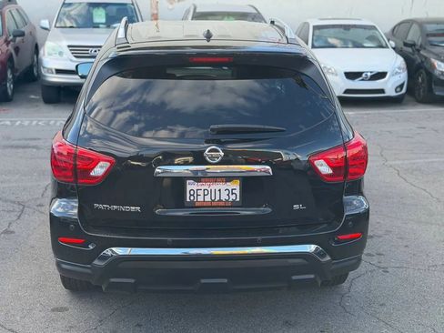 Used 2017 Nissan Pathfinder SL image 12