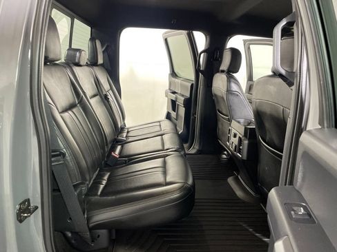 Used 2018 Ford F150 XLT w/ Equipment Group 302A Luxury AWD/4WD image 23