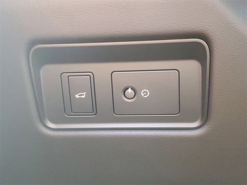 New 2026 Jaguar F-PACE R-Dynamic S image 14