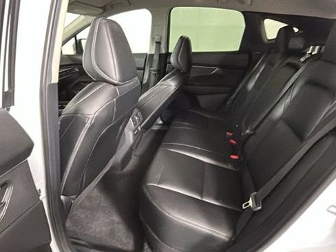 Used 2025 Nissan Murano SV FWD image 26