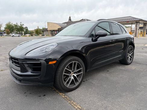 Used 2024 Porsche Macan S AWD/4WD image 6